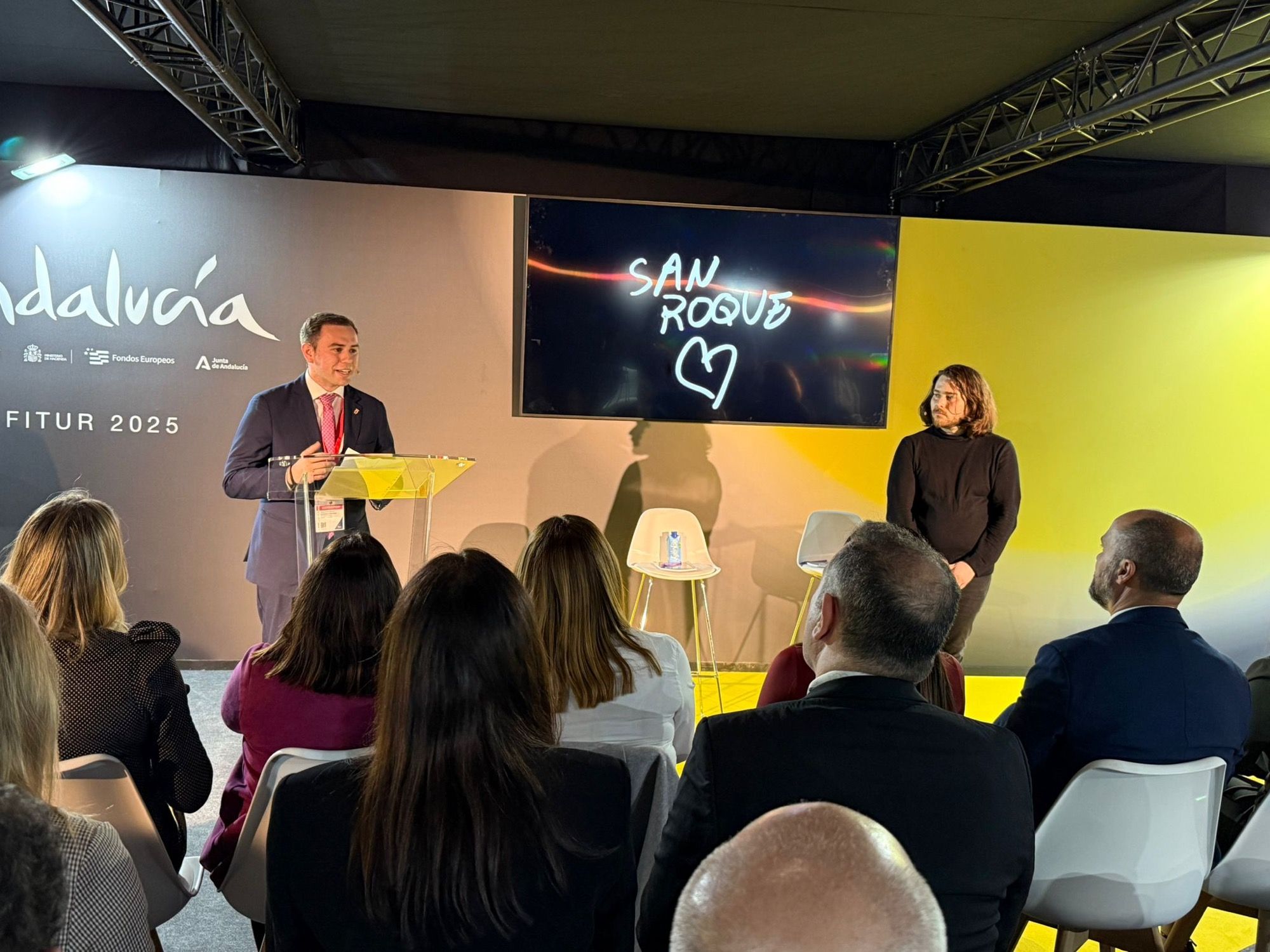 San Roque exhibe su diversidad turística en Fitur: de deportes de élite a entornos protegidos o urbanizaciones de lujo