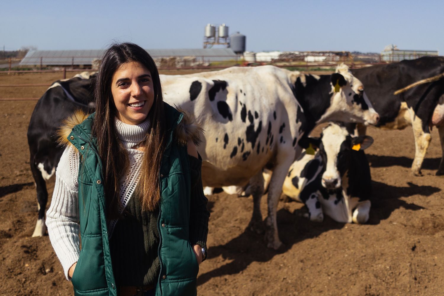 La ganadera Pilar Arteaga, mujer rural en Las Pachecas, en Jerez. - MANU GARCÍA