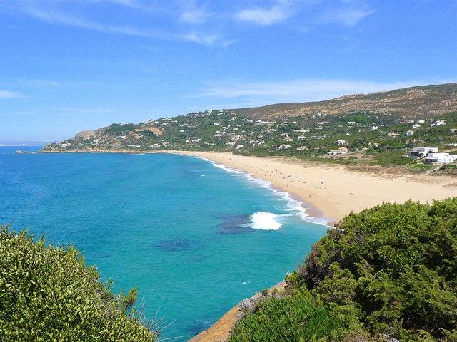 ¿Por qué se llama así la playa de los Alemanes de Zahara de los Atunes?