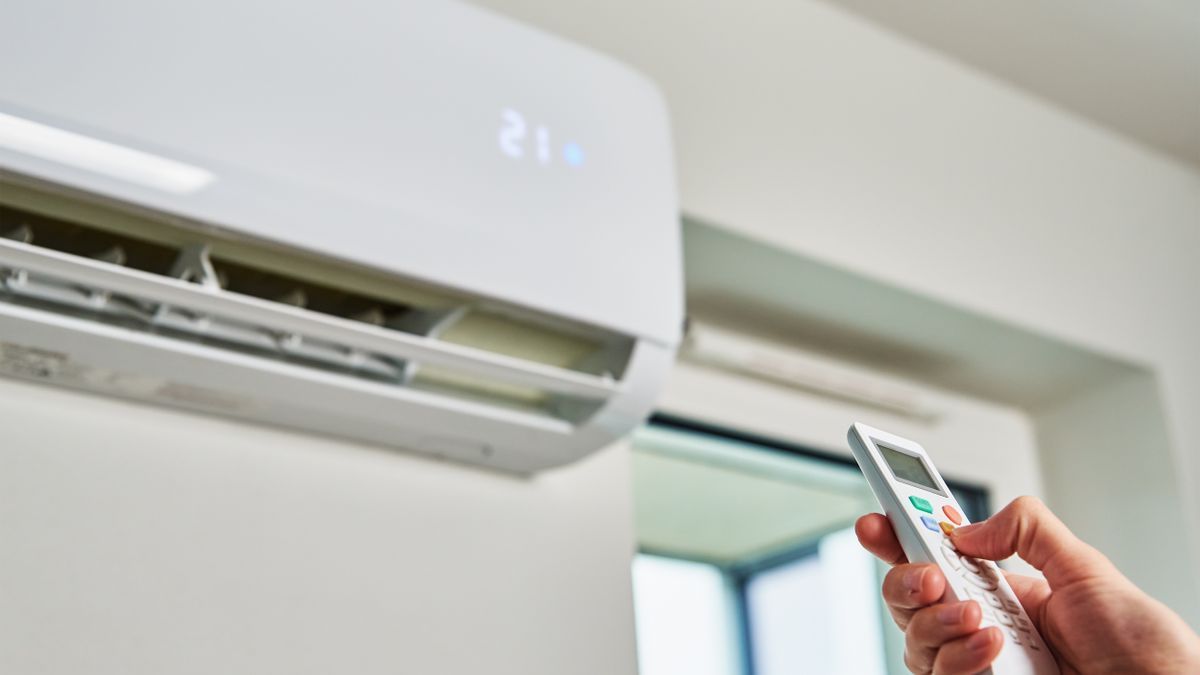 Precio de la luz hoy lunes 1 de junio: hora casi gratis y la franja prohibitiva para los electrodomésticos