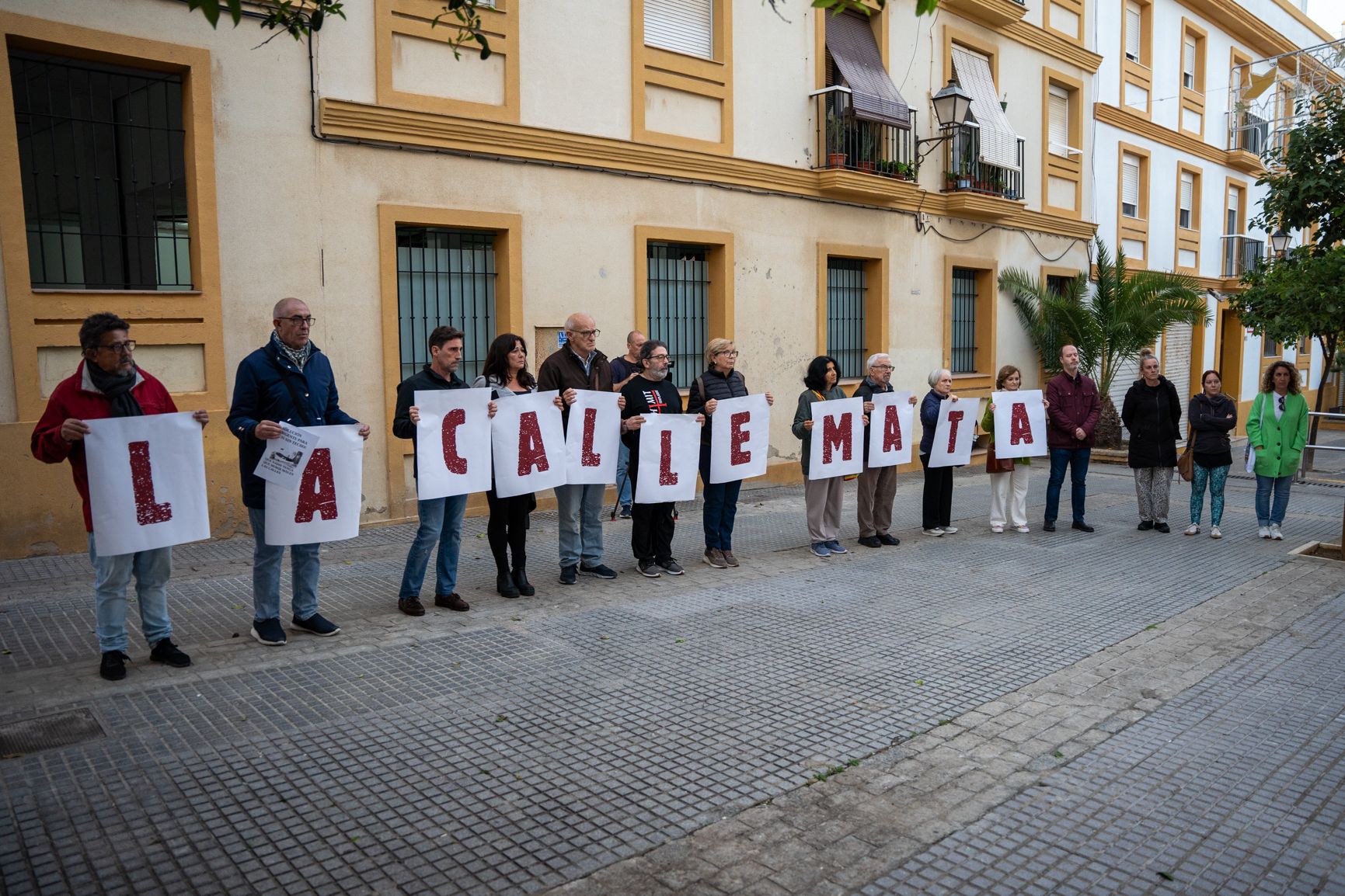 Una concentración en Cádiz el pasado año por la situación de personas sin hogar. - REYNA