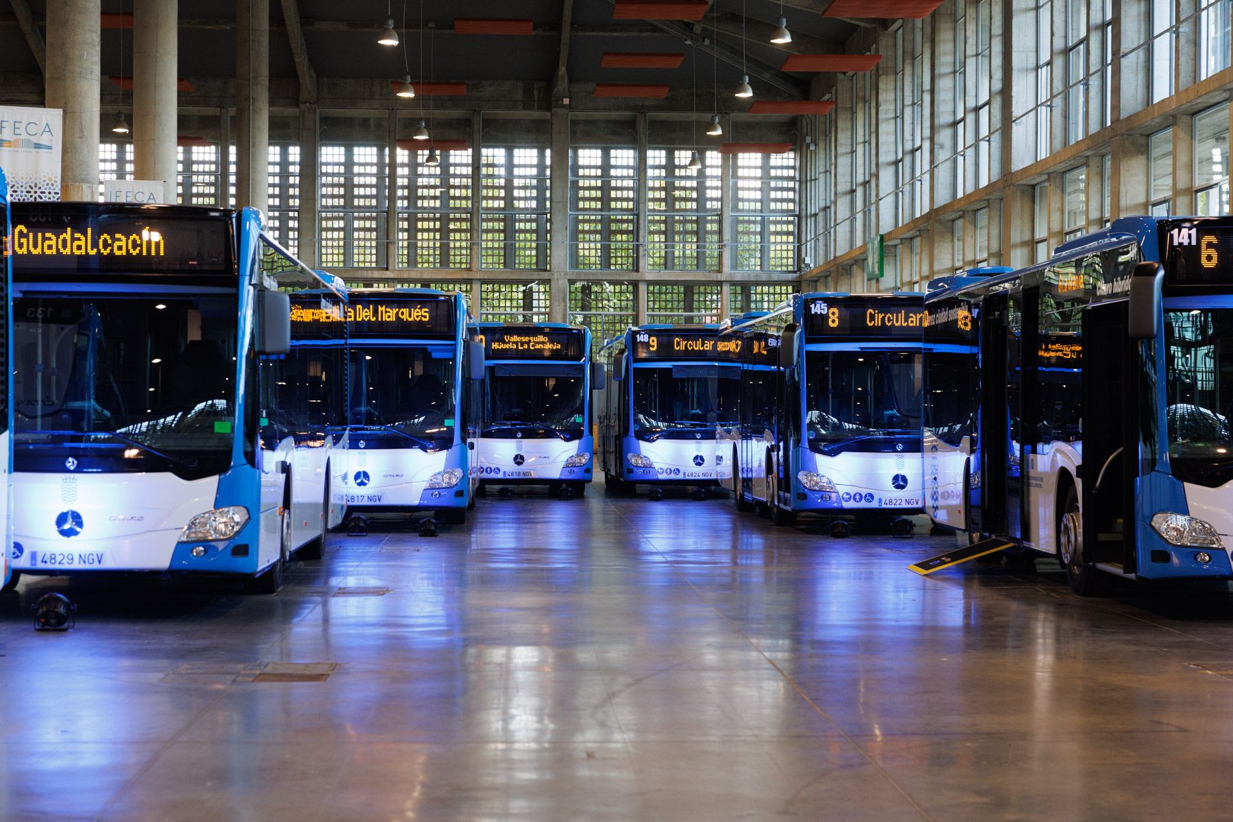 Todo lo que se sabe por ahora del pago con tarjeta en autobuses de Jerez y la nueva 'app' de localización en tiempo real