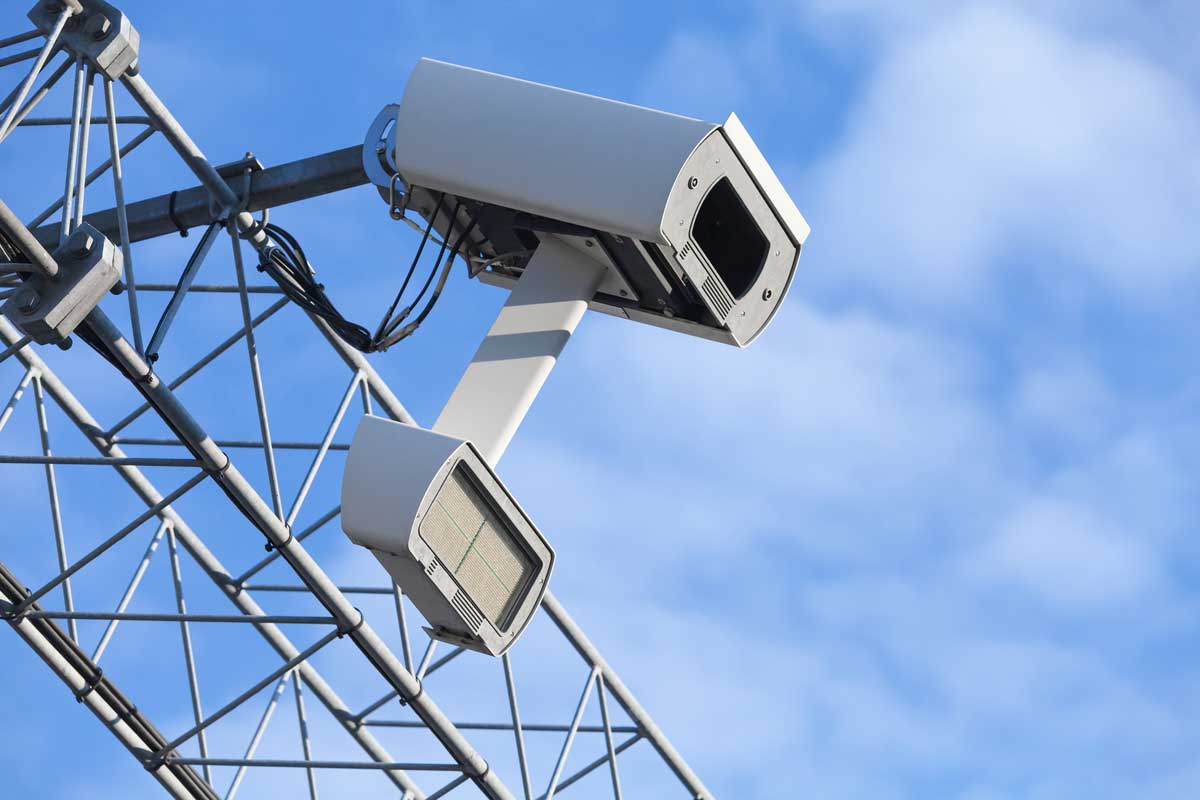 Una cámara de videovigilancia similar a la que piden instalar en las calles de El Puerto para identificar a los autores de actos vandálicos.