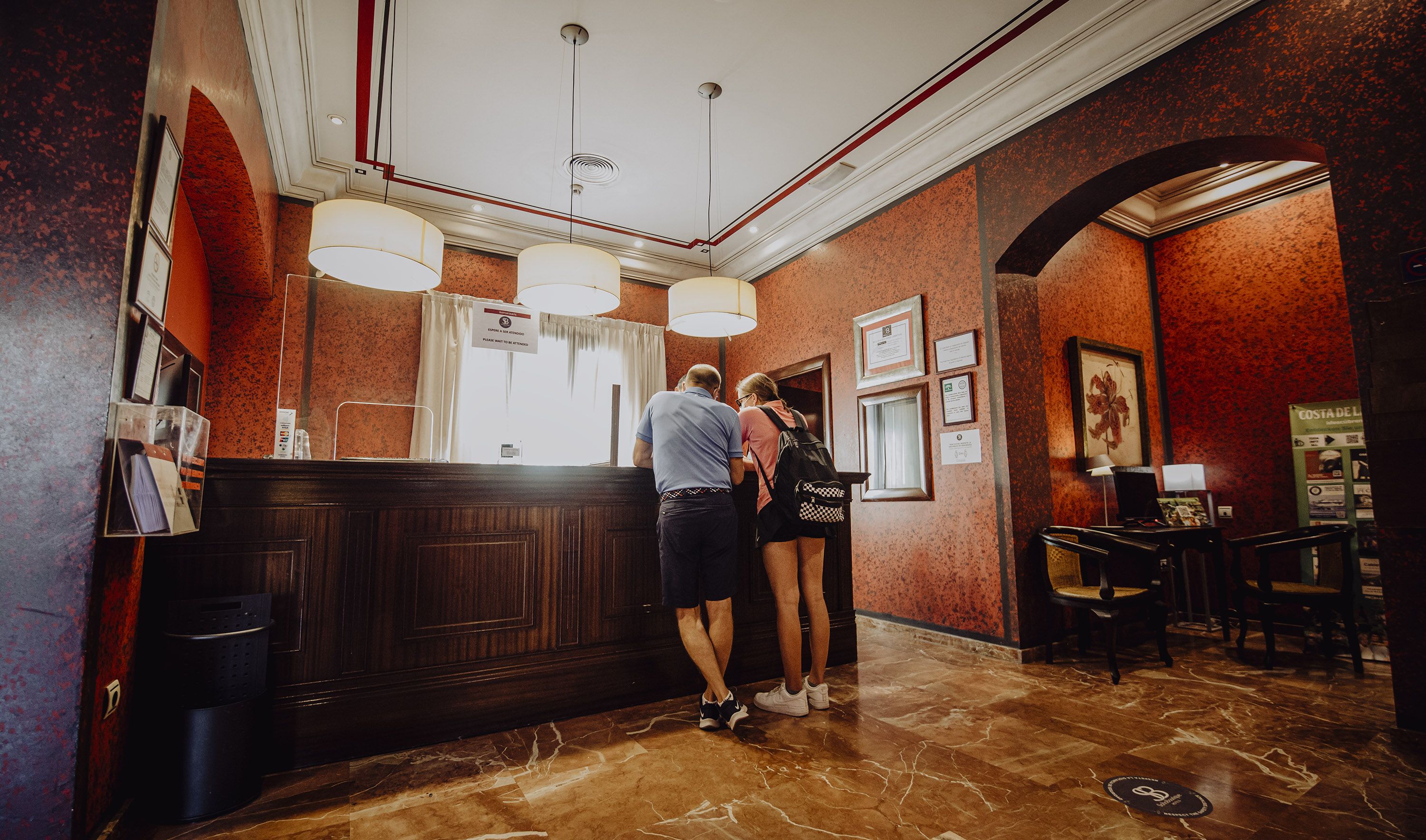 El comercio local se cita entre fogones: así es el nuevo festival de Acoje con sede en un reconocido hotel de Jerez