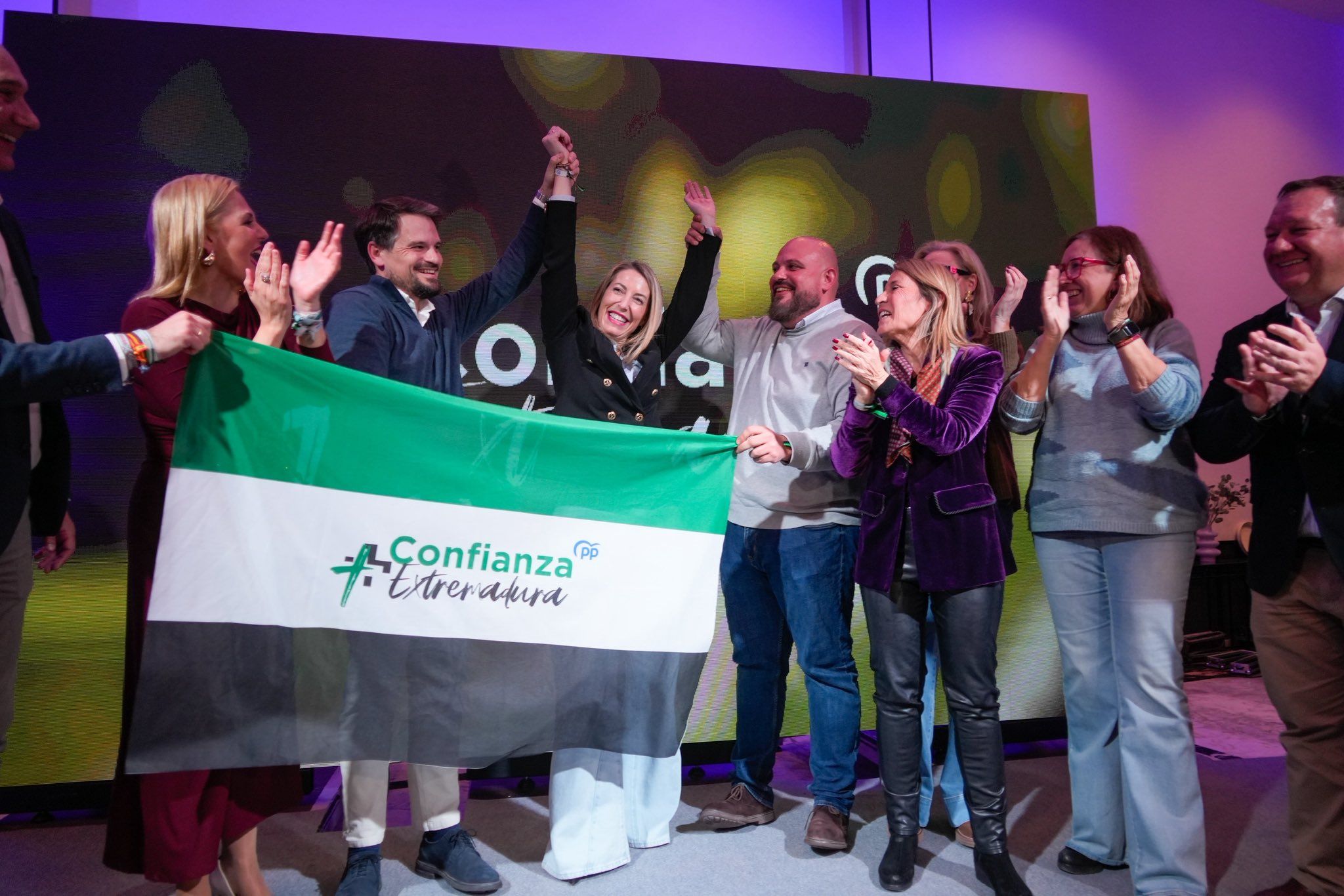 María Guardiola, presidenta de Extremadura, tras ganar las elecciones la pasada noche. - 