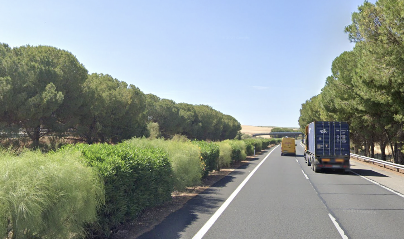Zona de la AP4, entre Jerez y Sevilla, en una fotografía de archivo. - Zona de la AP4, entre Jerez y Sevilla, en una fotografía de archivo.