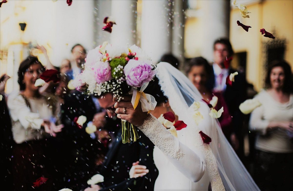 Una boda en Benalmádena acaba entre diarrea y vómitos por una posible intoxicación: la Junta investiga la comida que se sirvió