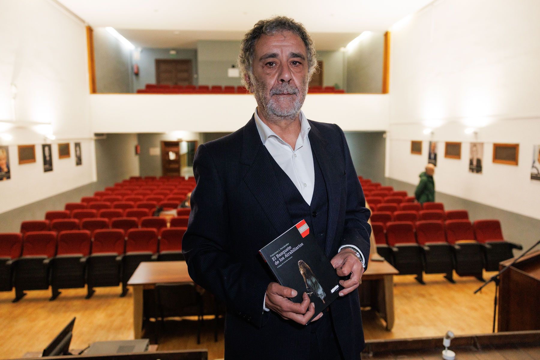 Francisco J. Fernández y su reivindicación del diálogo como género filosófico