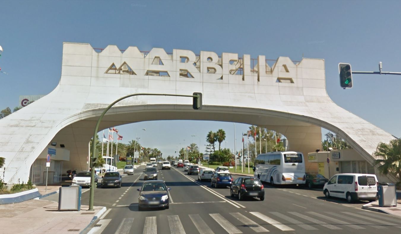 Marbella, sede de una célula de la mafia italiana: detenida una mujer que blanqueaba dinero de tiendas textiles en Málaga