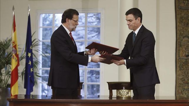Mariano Rajoy y Pedro Sánchez, en una imagen de archivo. - Mariano Rajoy y Pedro Sánchez, en una imagen de archivo.