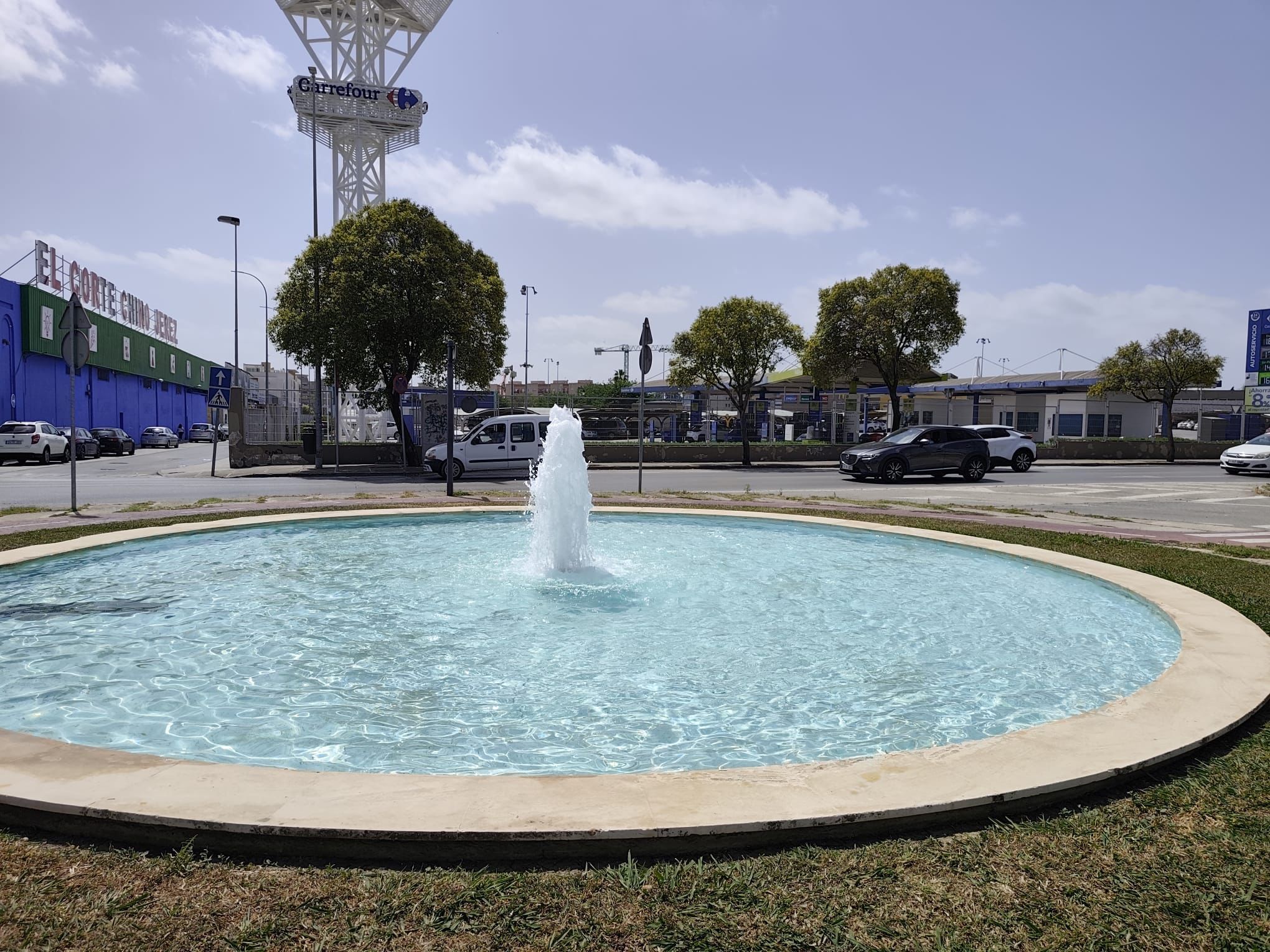 Jerez embellece sus fuentes: renueva una en la avenida de Europa, inaugurada hace casi 40 años