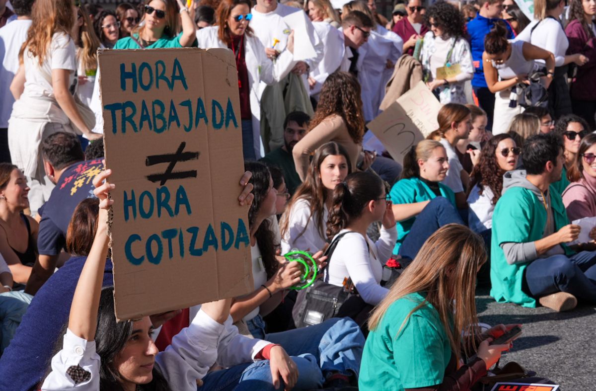 Con cita, pero sin médicos: mantienen los paros de junio tras otra reunión sin avances con Sanidad