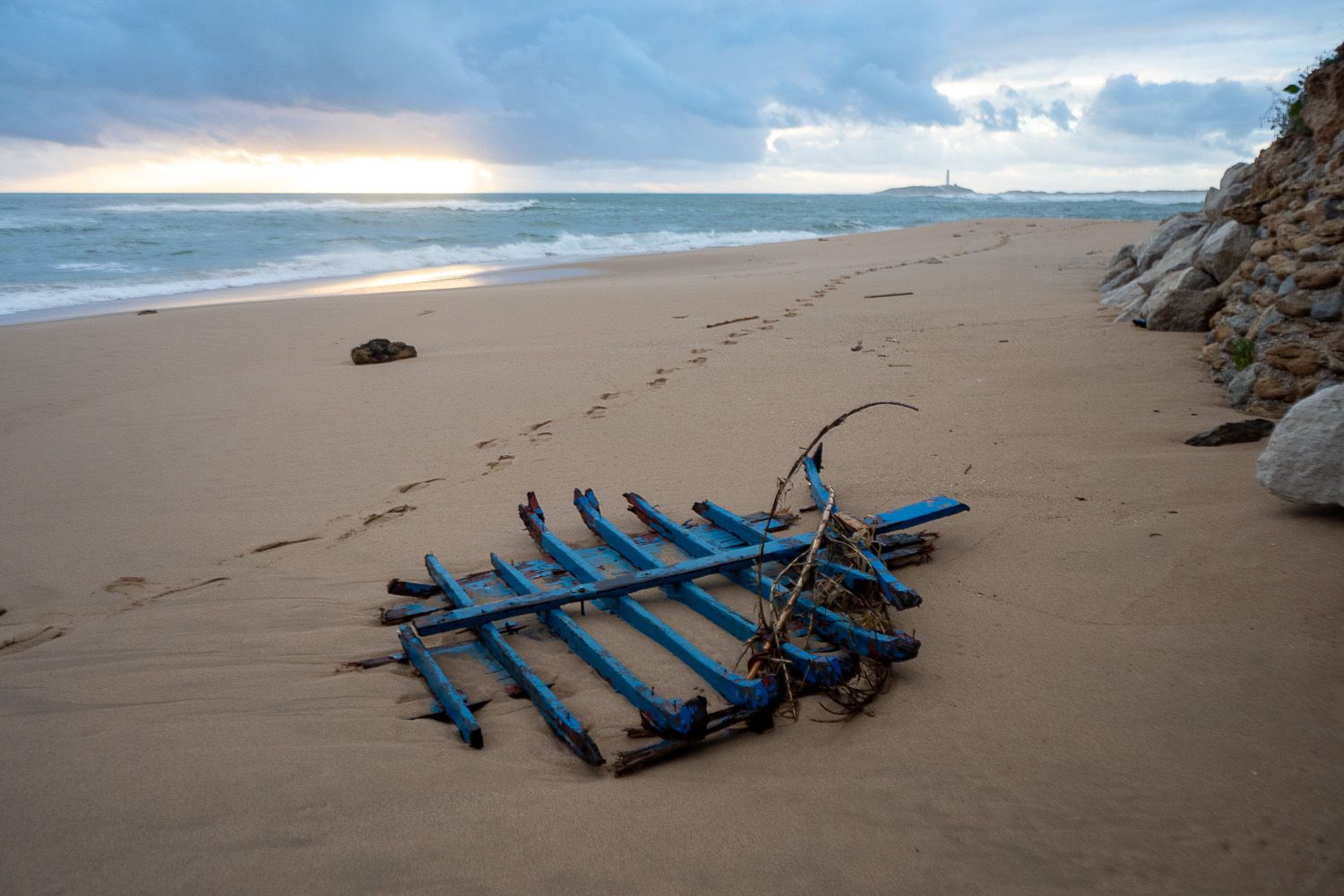Andalucía suma nuevas víctimas en el mar: siete cadáveres de una patera en Almería y un hallazgo en Málaga