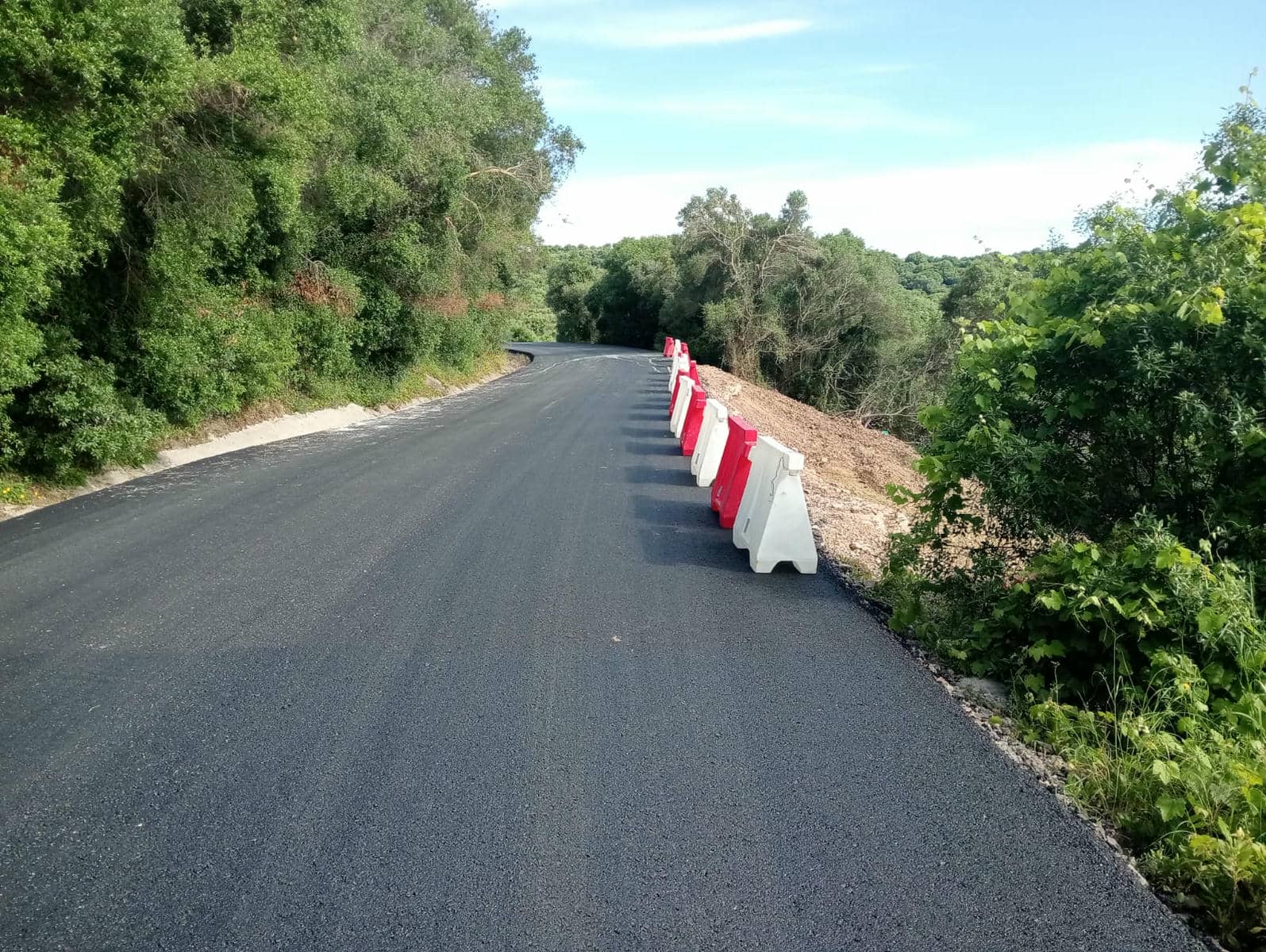 Reabre una carretera clave en el Campo de Gibraltar que sufrió graves daños por las borrascas