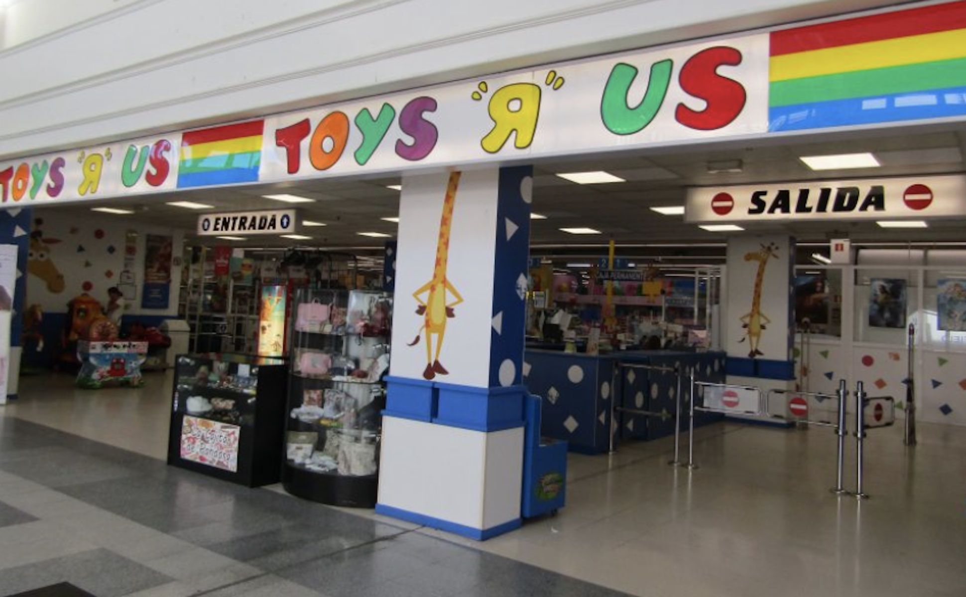 Toys'R'Us echa el cierre en El Puerto: El Paseo pierde a uno de sus inquilinos históricos