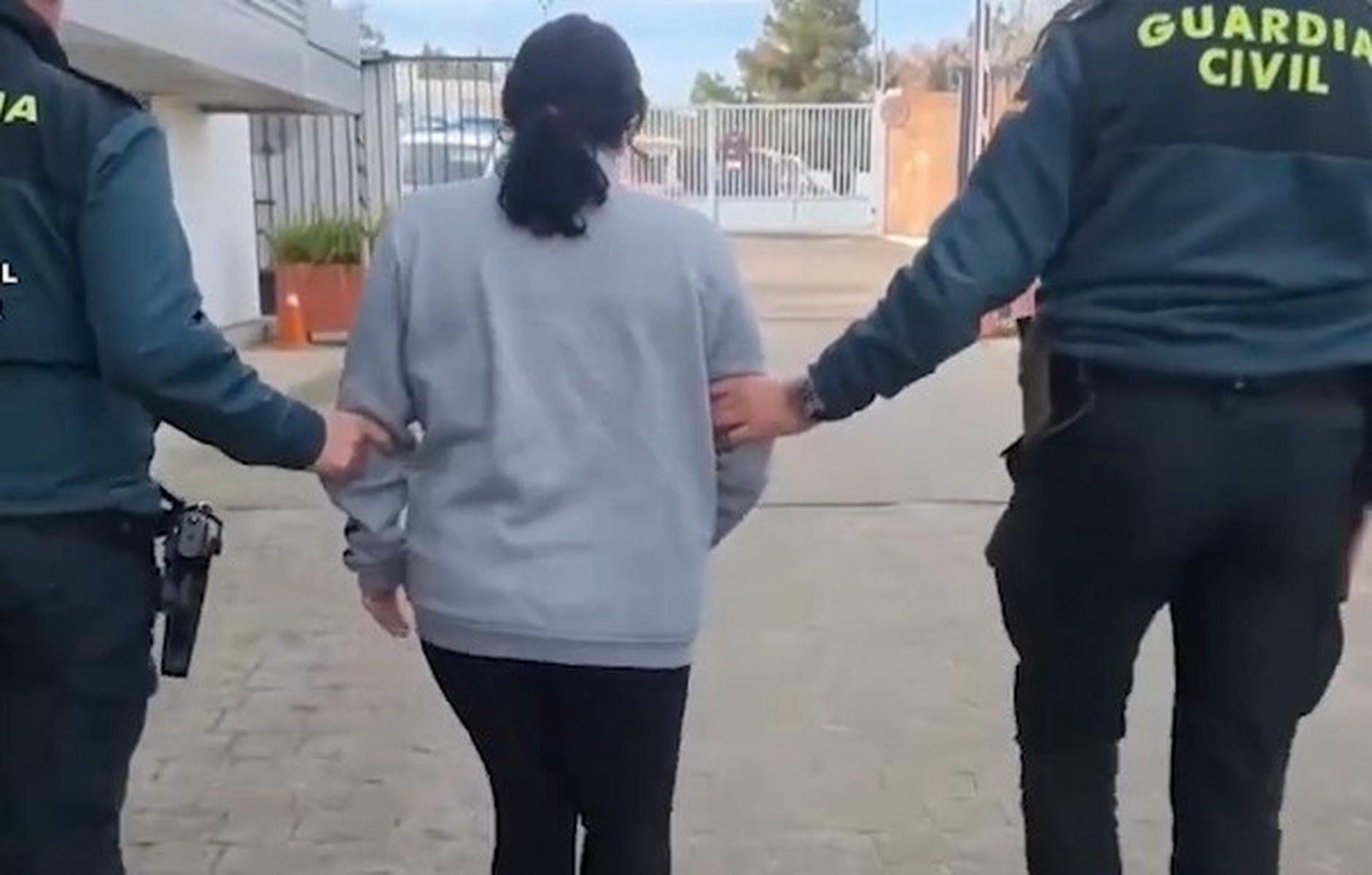 Confirmada la condena para la mujer que abandonó a su bebé en un contenedor de Los Palacios: hubo una 