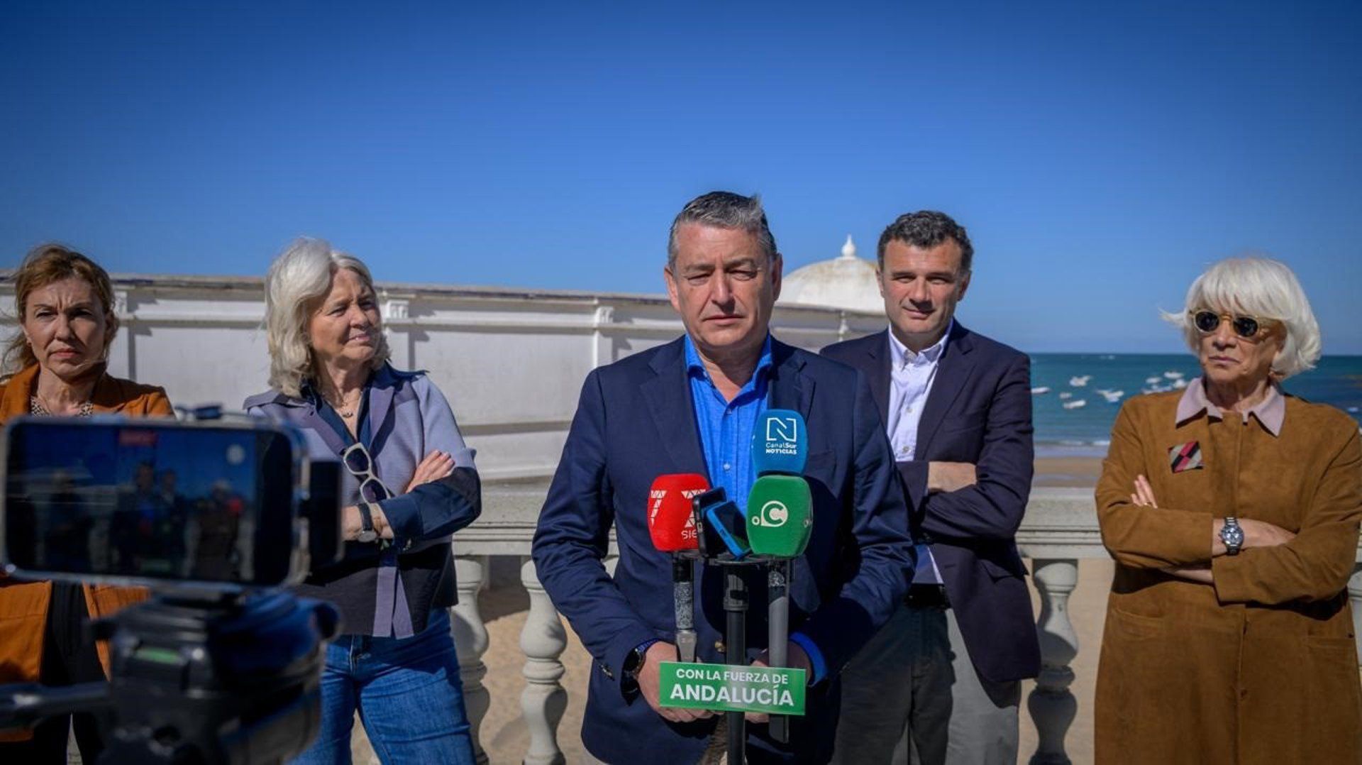 El PP anuncia la cesión del balneario de la Caleta al Ayuntamiento de Cádiz si Juanma Moreno vuelve a ser presidente