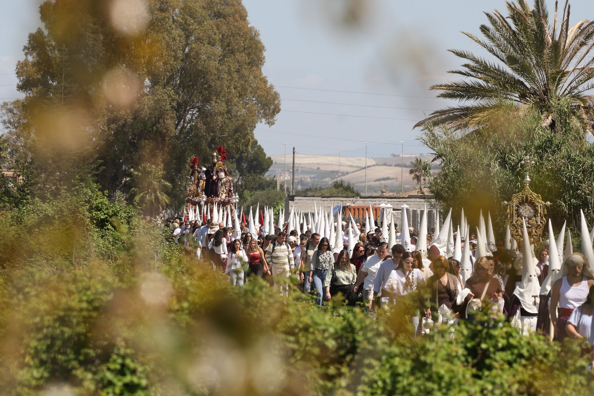 Jerez se 'Entrega' con Humildad desde Guadalcacín y Barbadillo a su Sábado de Pasión