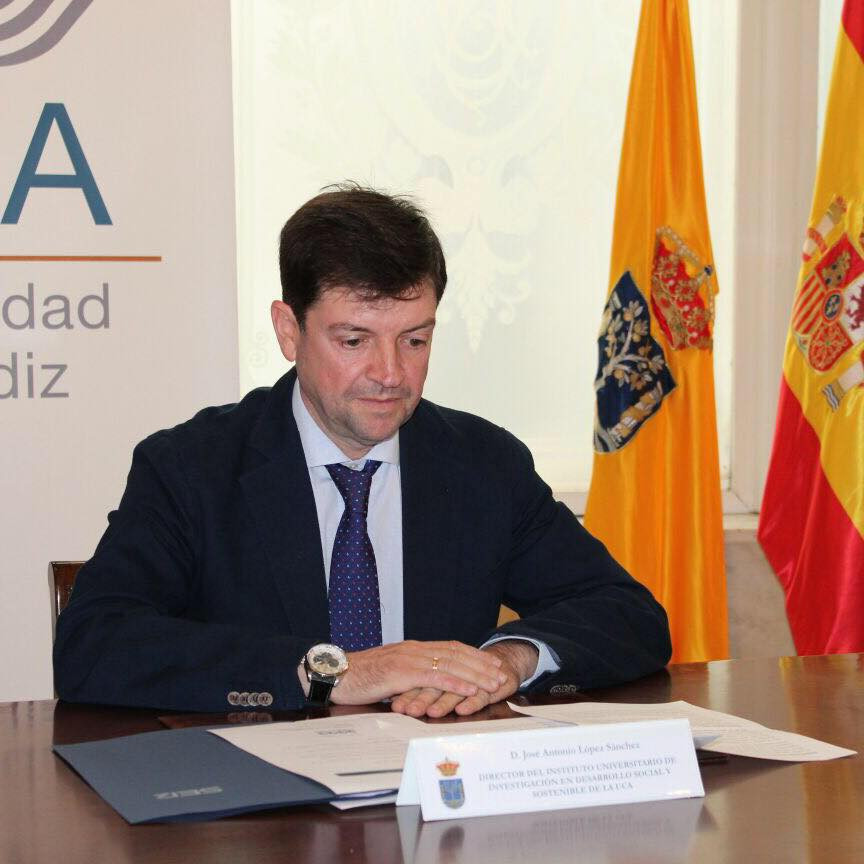 José Antonio López