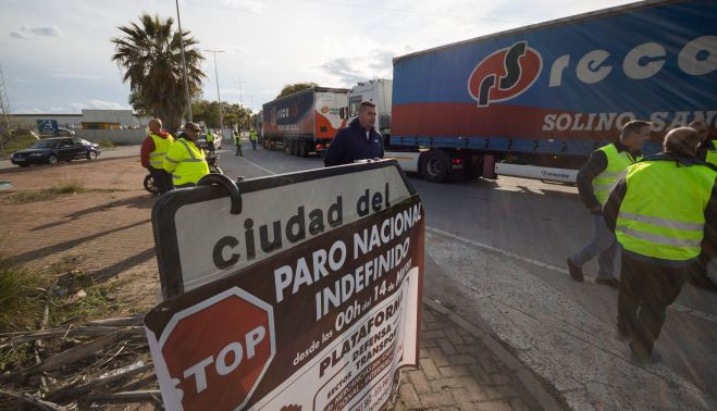 HUELGA TRANSPORTISTA CAMIONEROS PRIMER DIA 2