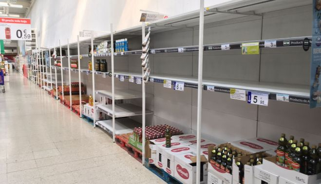 Zona del aceite en Carrefour.