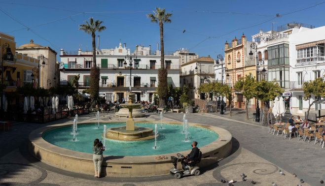 Plaza Cabildo de Sanlúcar. 