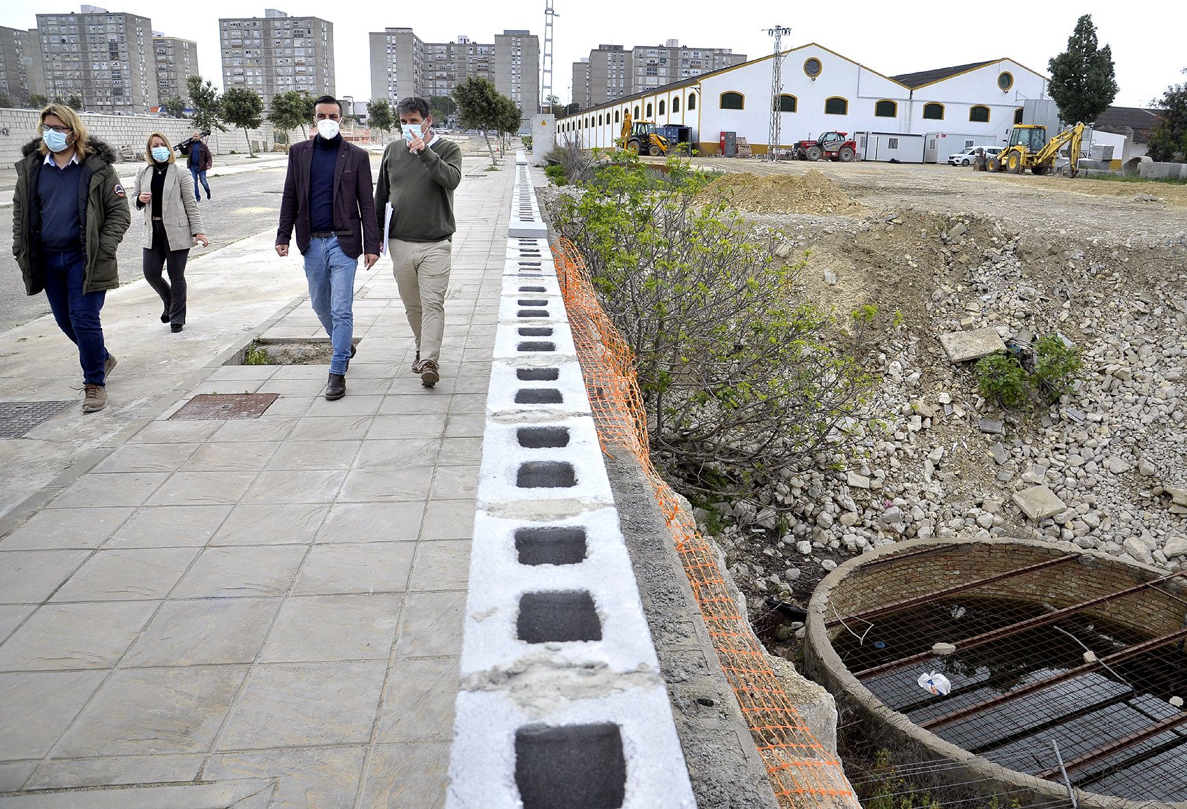 Las obras de un hotel, un Lidl, un restaurante y un parking junto al Hospital de Jerez arrancarán en verano.