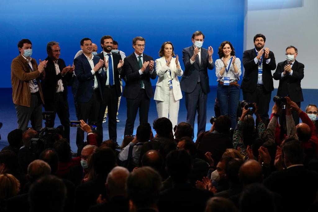 Clausura del congreso extraordinario del PP que ha proclamado a Feijóo como líder del partido, con Bendodo como coordinador general.