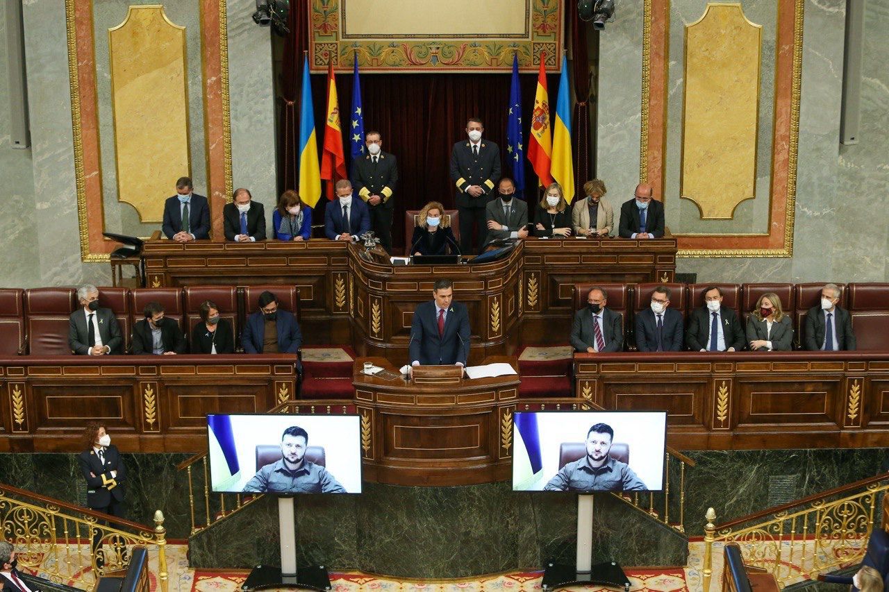 La réplica de Sánchez tras la intervención de Zelenski. La réplica de Sánchez tras la intervención de Zelenski.