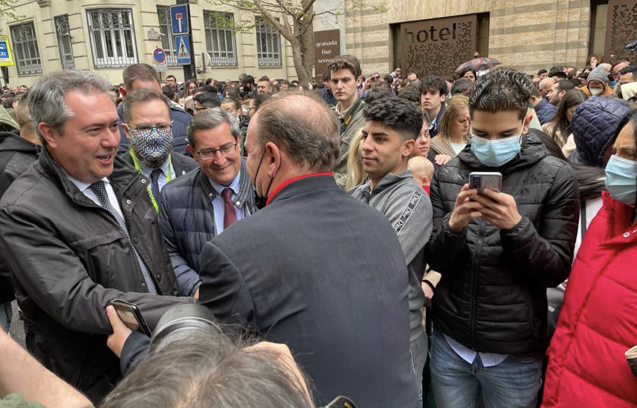 Juan Espadas, líder del PSOE-A, el pasado Miércoles Santo en Granada.