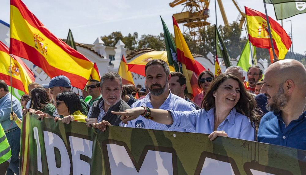 Vox Cadiz 1 mayo (Germán Mesa)4