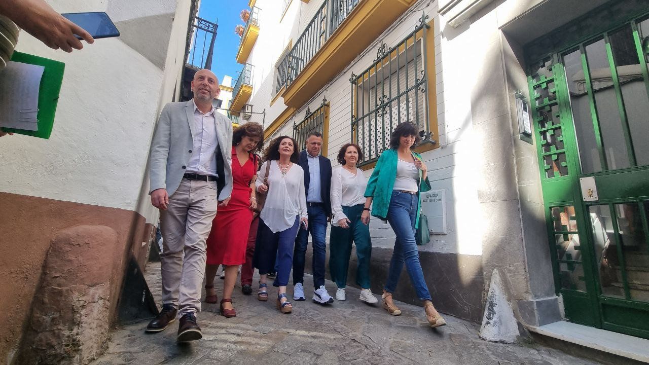 Los representantes de la coalición en la presentación oficial.