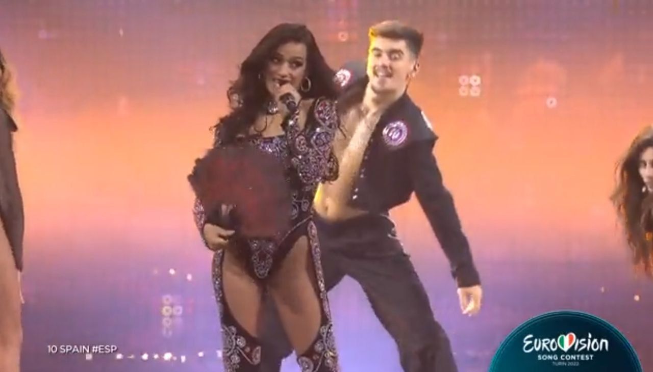 Chanel durante su actuación en el Festival