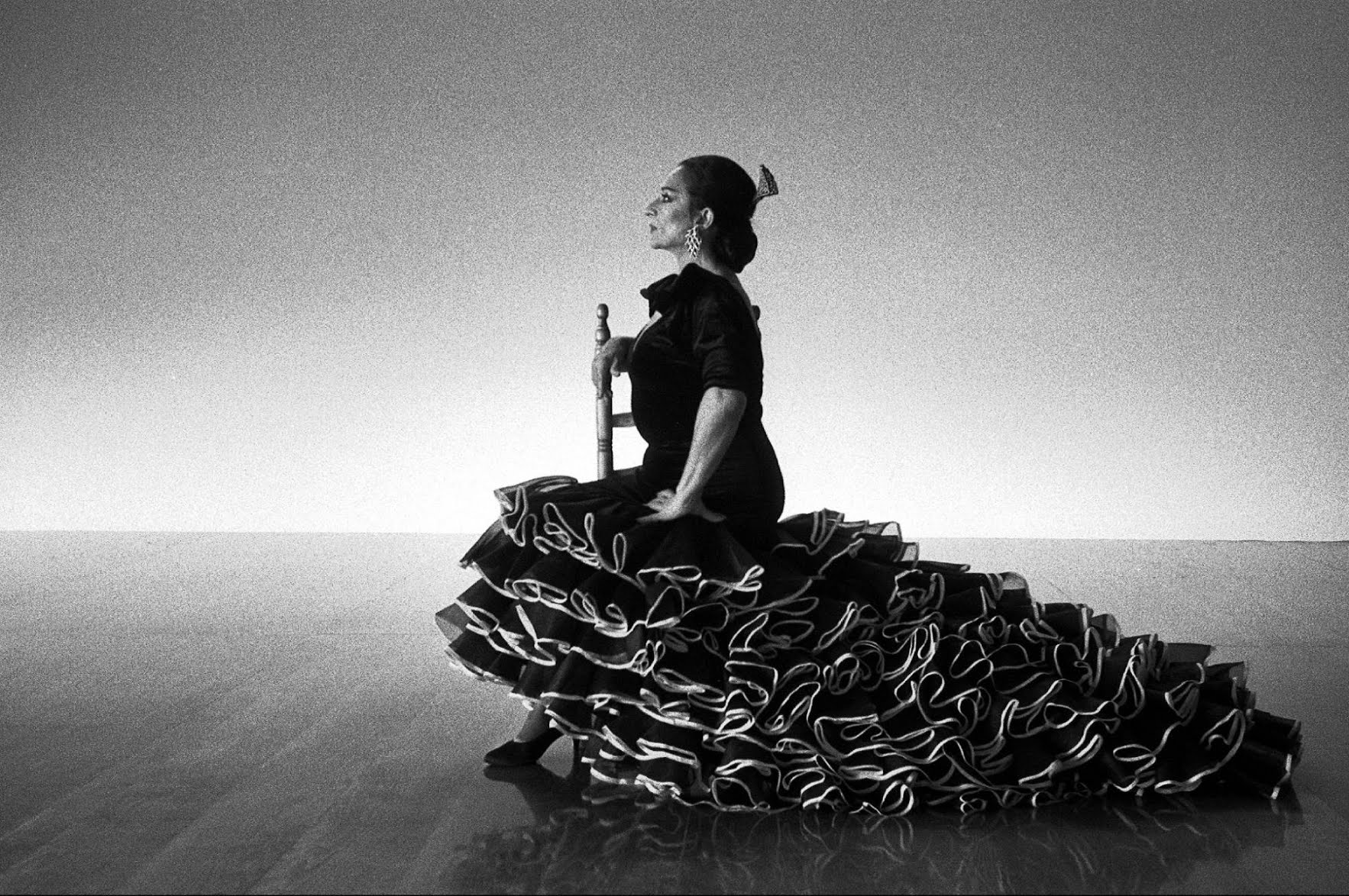 La inolvidable e irrepetible Lola Flores, en una película de Carlos Saura.