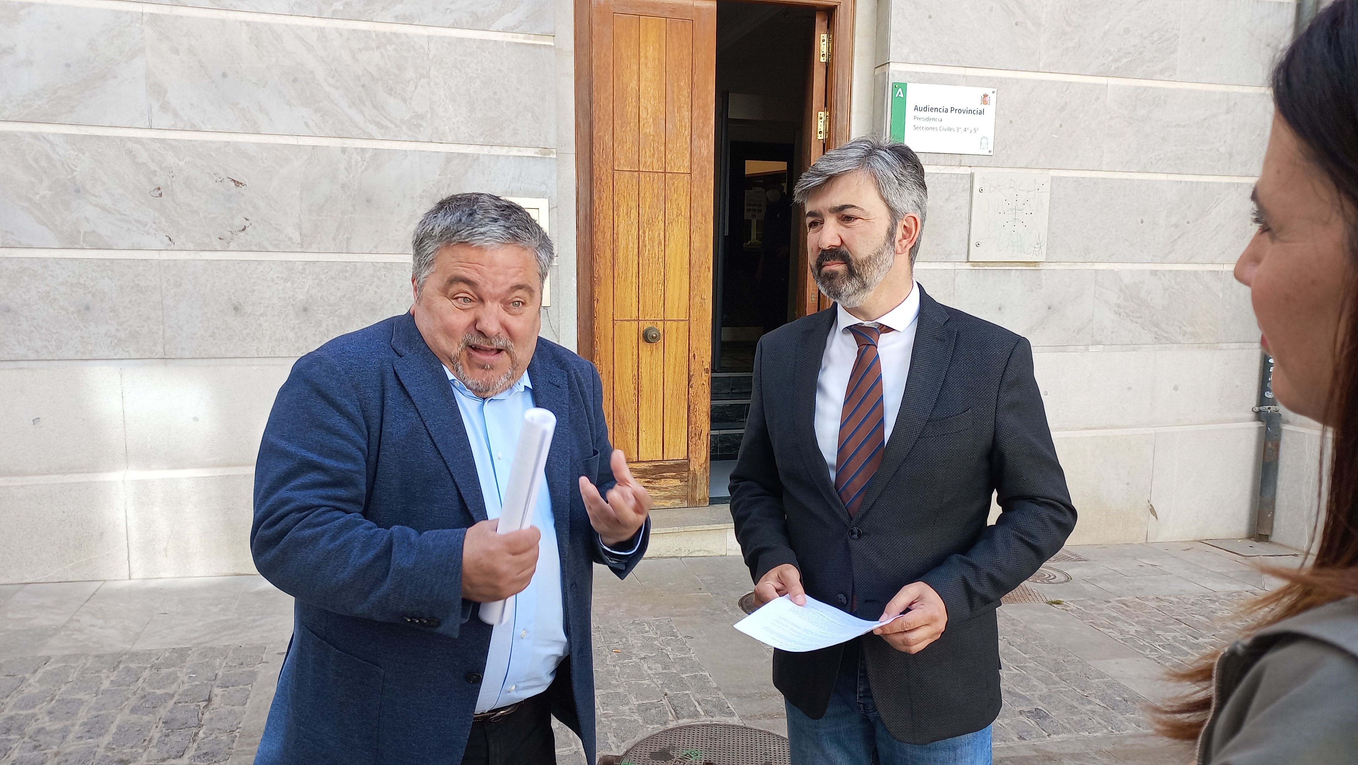 Modesto González ha registrado la denuncia.