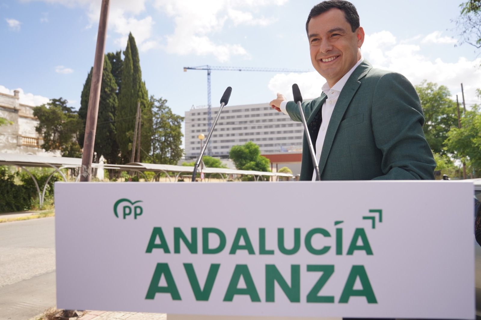 Moreno Bonilla este viernes durante el primer día de campaña