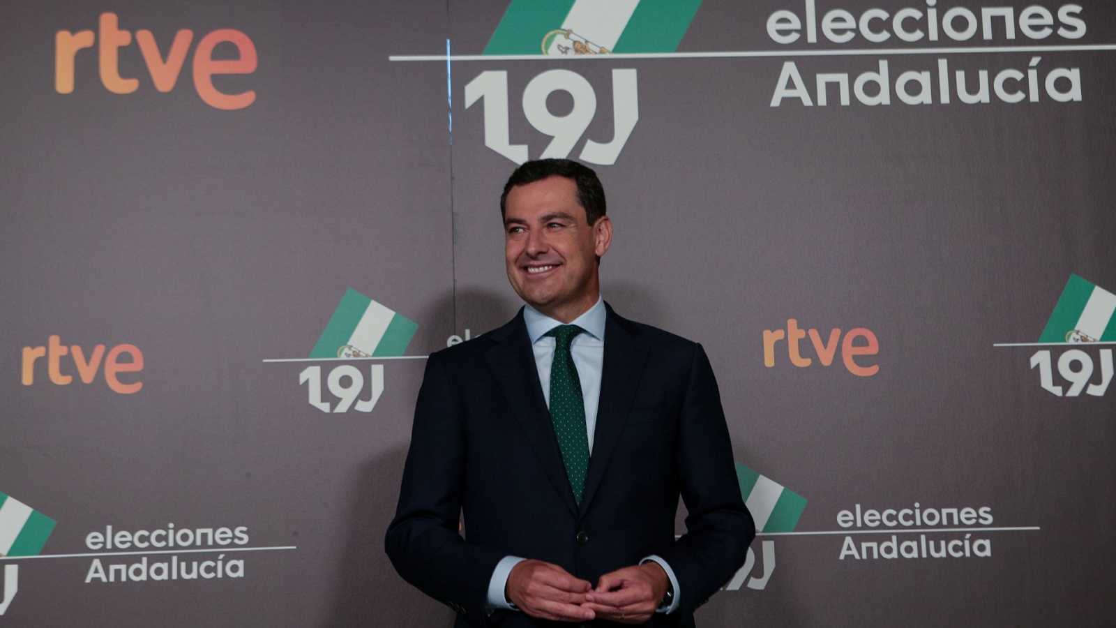 Moreno Bonilla posa en el debate de RTVE