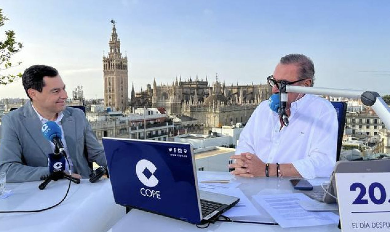 Moreno valora en la 'Cope' su mayoría absoluta: "No me extrañaría que Sánchez no se presente a las generales". Moreno valora en la 'Cope' su mayoría absoluta: "No me extrañaría que Sánchez no se presente a las generales".