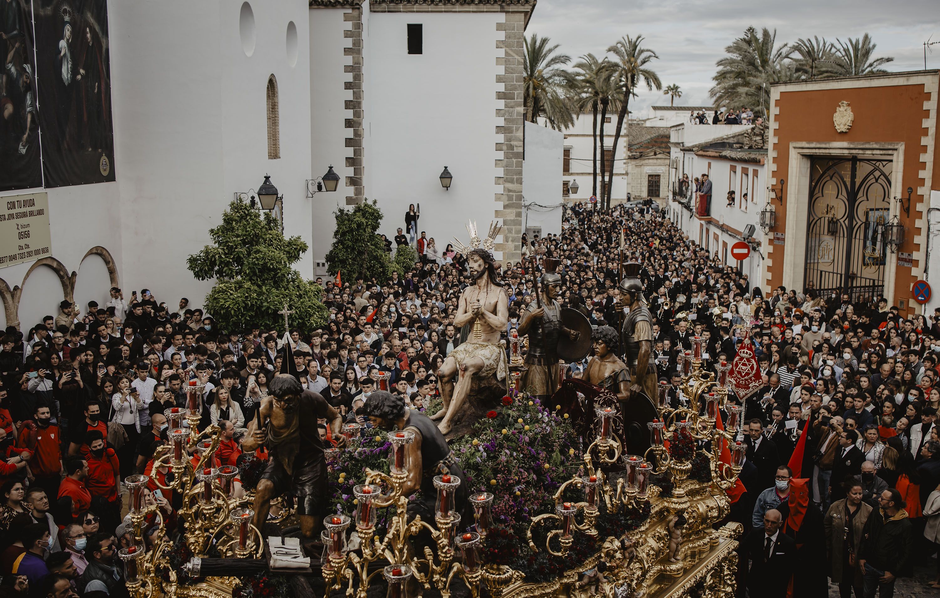 La hermandad de Los Judíos de San Mateo de Jerez procesionando la pasada Semana Santa. La hermandad de Los Judíos de San Mateo de Jerez procesionando la pasada Semana Santa.