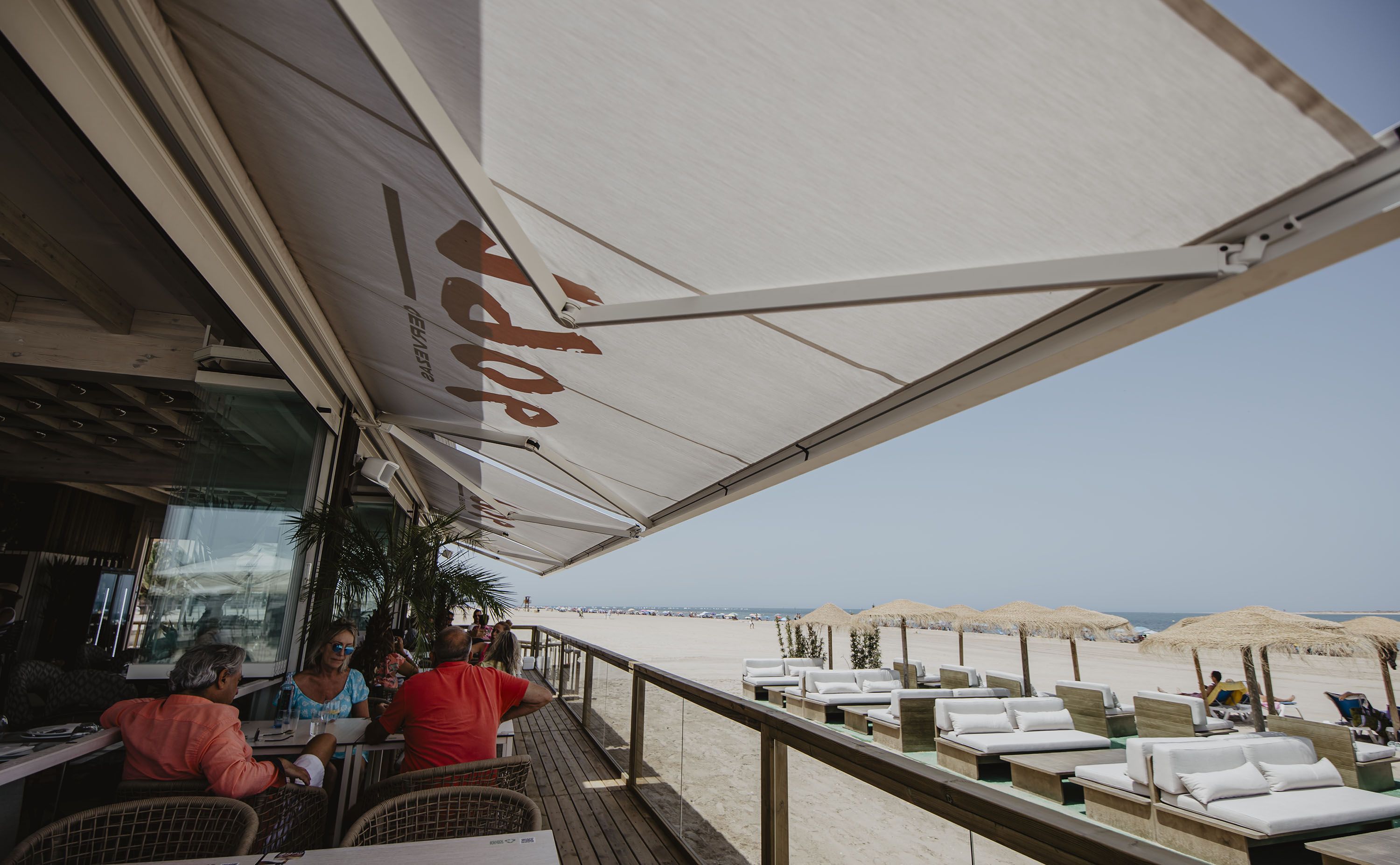 La terraza de El Inesperado.   ESTEBAN
