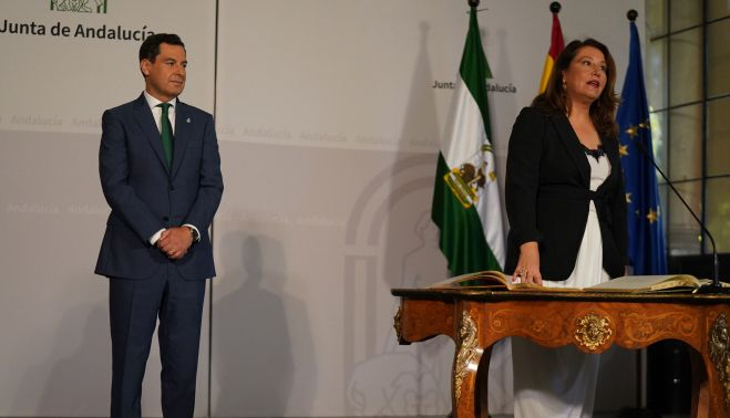 Carmen Crespo jurando como consejera.