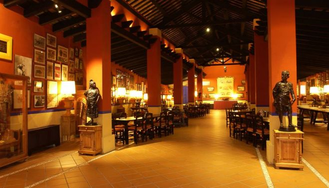Espacio principal del antiguo Museo Taurino, zona que será el futuro salón de plenos.