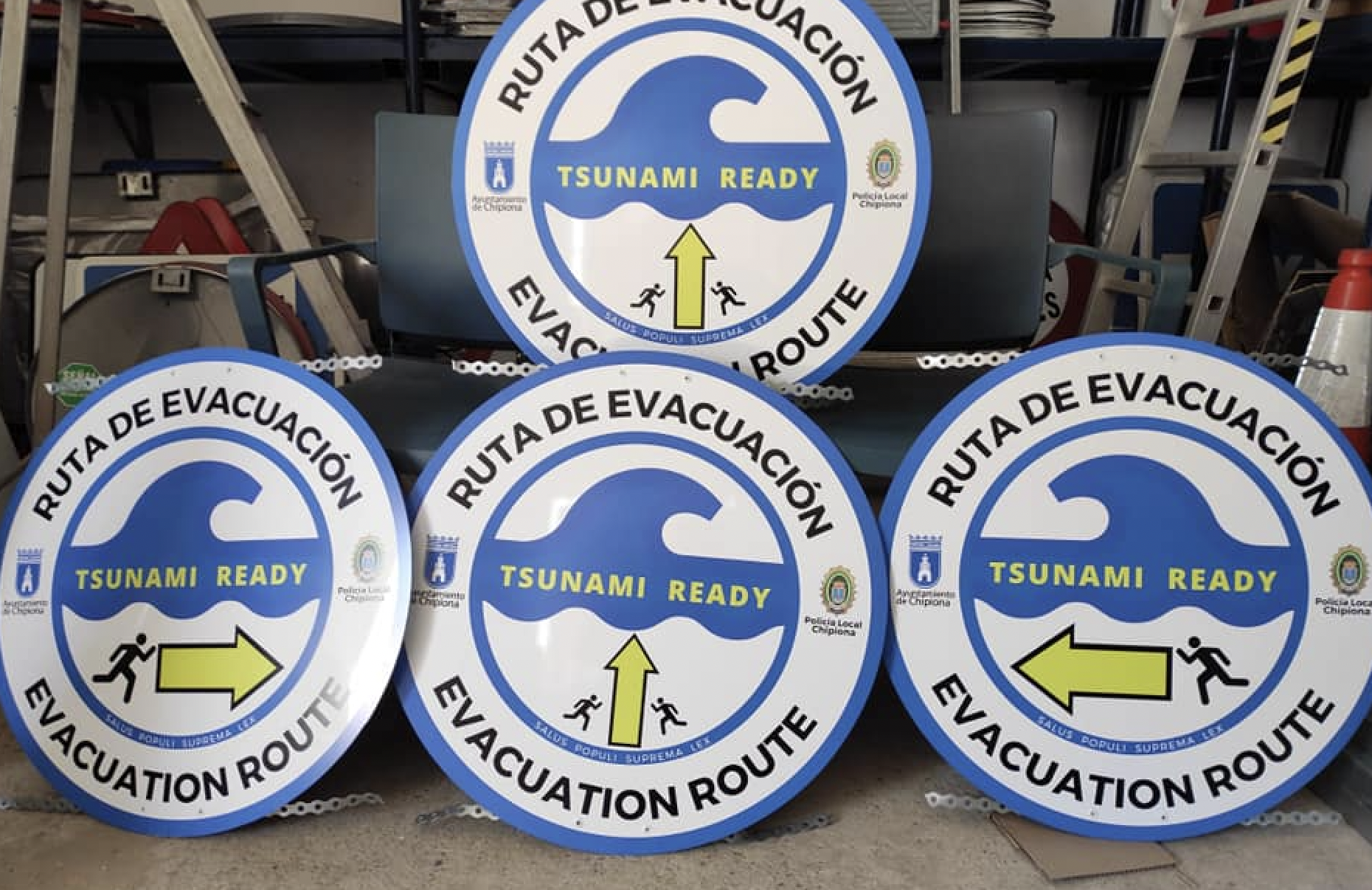 Chipiona no se toma a broma un tsunami y prepara a su población. Señales que ya forman parte del paisaje urbano chipionero.