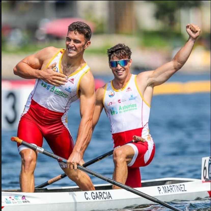 Cayetano y Pablo tras ganar el Mundial de Canadá.