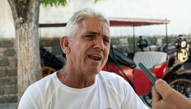 El presidente del colectivo de cocheros de Jerez opinando sobre la propuesta.    CANDELA NUÑEZ 