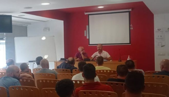 Encuentro informativo hoy de UGT-Fica. 