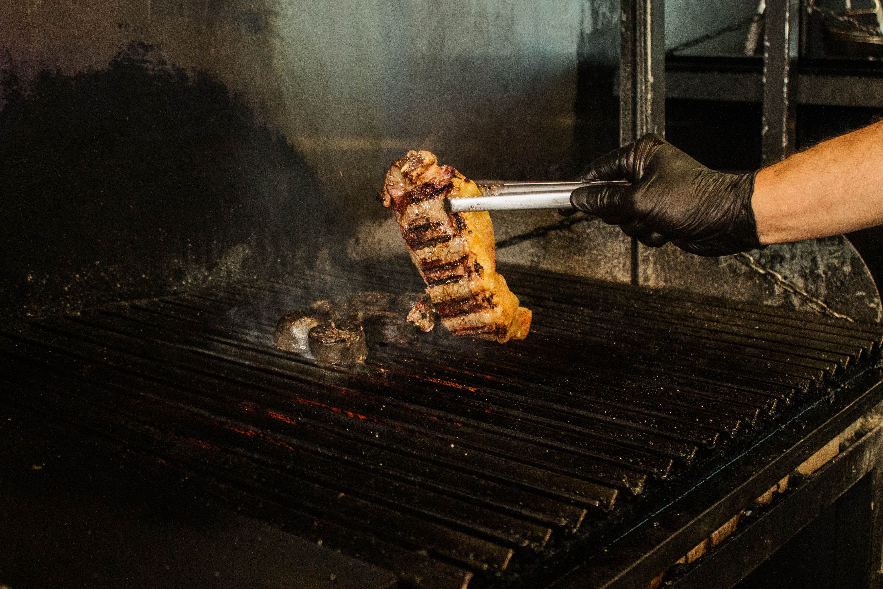 El jerezano prepara picaña argentina. 