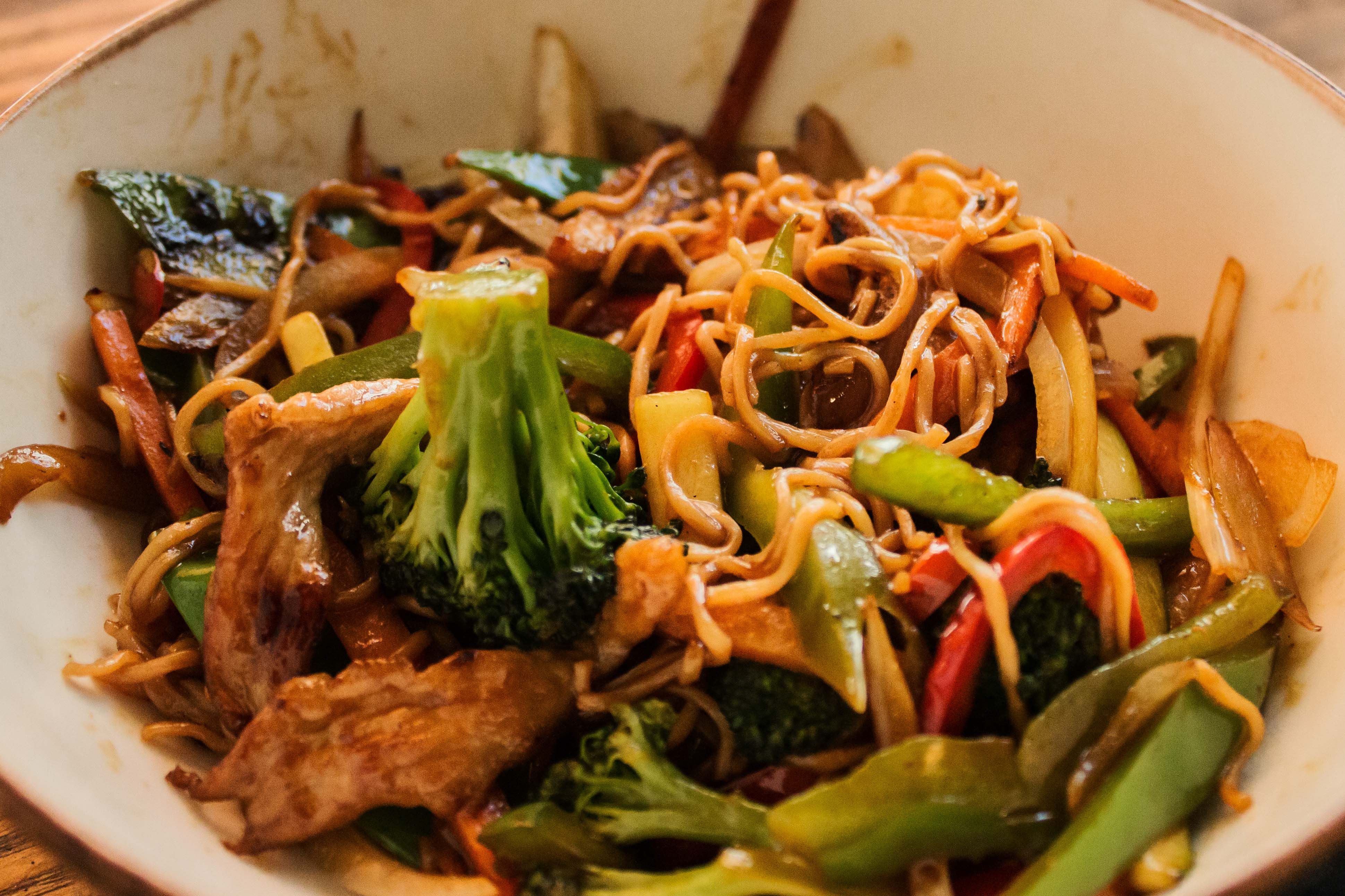Wok de secreto ibérico.