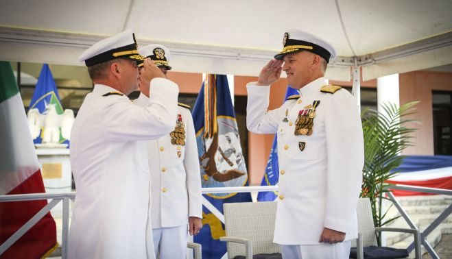 Relevo en mando de la Sexta Flota de los Estados Unidos. US NAVY
