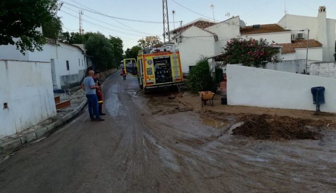 Bomberos han tenido que prestar su colaboración.
